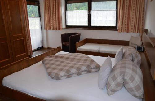 Schlitters Apartment | Gästehaus Wildauer