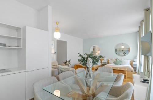 Favoriten Apartment | 3 Min to metro - 2BR - Fast access to Stephansdom