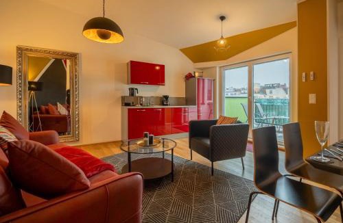 Margareten Apartment | Terrace Apartment for 4 near Naschmarkt & U4 Metro