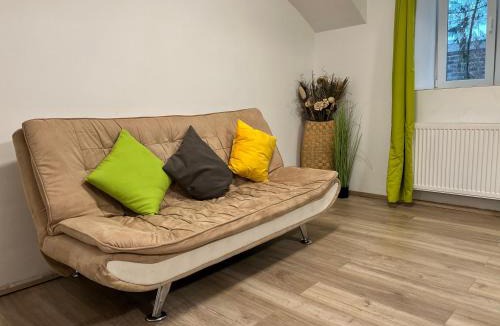 Stuwerviertel Apartment | Brilliant Souterrain Apt - Prter Amuesement Park