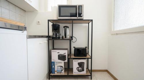 Simmering Apartment | Stylish 1BR City Apartment for 5, Great Location