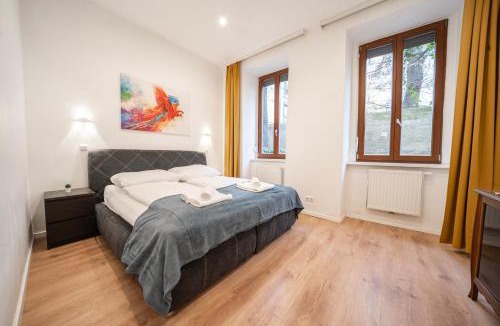 Margareten Apartment | 3 king-size beds, 15 min from Vienna Hauptbahnhof, ground floor