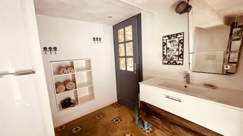 Erdberg Apartment | LandLibe
