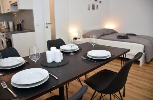 Klagenfurt am Woerthersee Apartment | Studio apartment near center