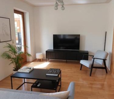 Perwang am Grabensee Apartment | Wintergarten