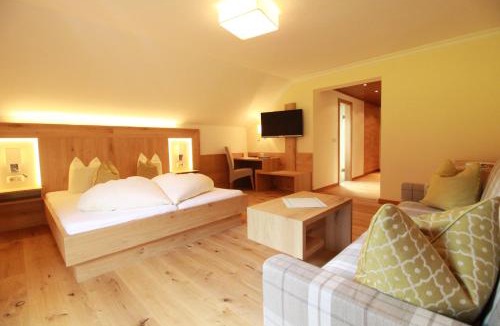 Fuschl am See House | Landhotel Hochlackenhof