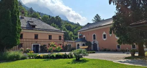 Notsch im Gailtal Apartment | Ferienwohnungen Schloss Wasserleonburg
