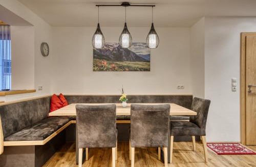 Lanersbach Apartment | Alpenrose Tux