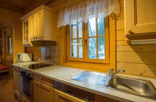 Frantschach-Sankt Gertraud Ski Chalet | Feriendorf Koralpe Chalet Bergkristall