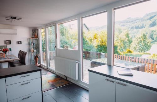 Sarmingstein House | Bungalow Donaublick mit Pool und Garten