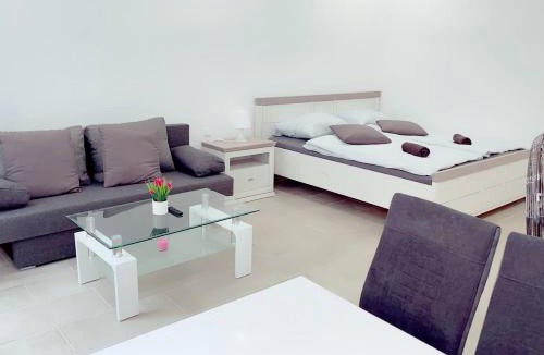 Favoriten Apartment | Queen Apartment 4P WL