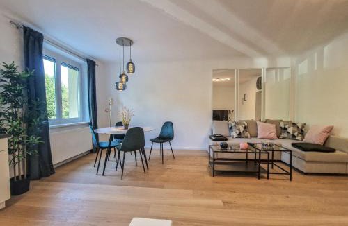 Leopoldstadt Apartment | FeelHome-Donau-6 Gäste-WiFi-Smart TV