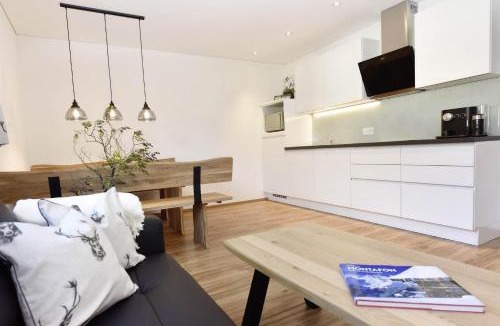 Vandans Apartment | Ferienwohnung Saxenhammer