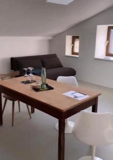 Hall In Tirol Apartment | Bretzenstudios