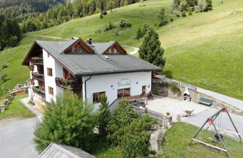 Kaunerberg House | Wiesenhof