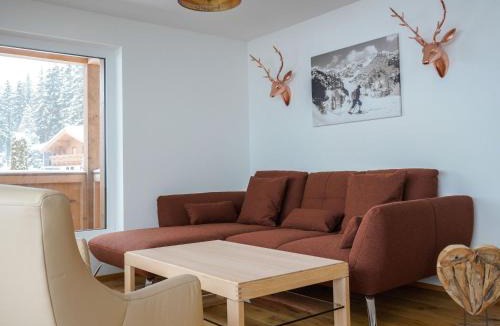 Paß Thurn Apartment | Kitzbühel alpine lodge with private infrared sauna