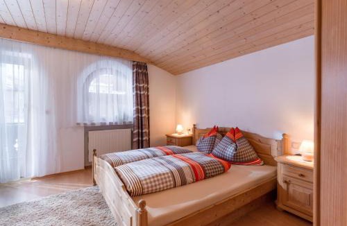 Juns Apartment | Haus Sunnseiten