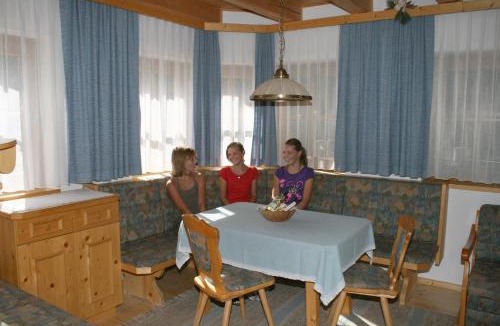 Sankt Jakob in Defereggen Apartment | Haus Frandl