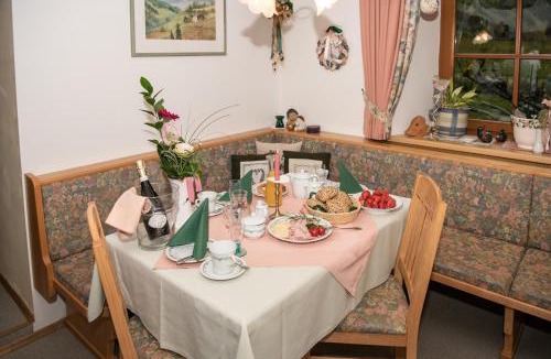 Rauris Apartment | Appartement-Pension Fahrnberggut