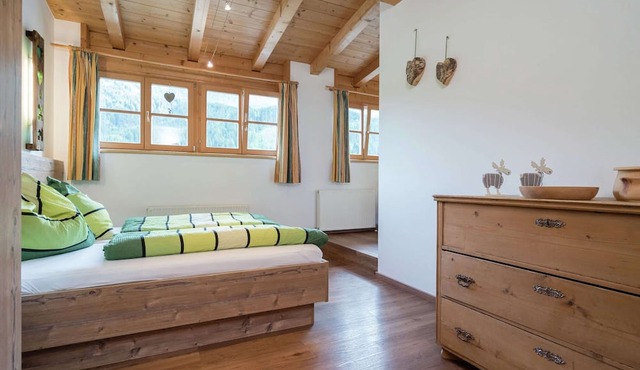 Apartment Leogang Near Ski Slopes