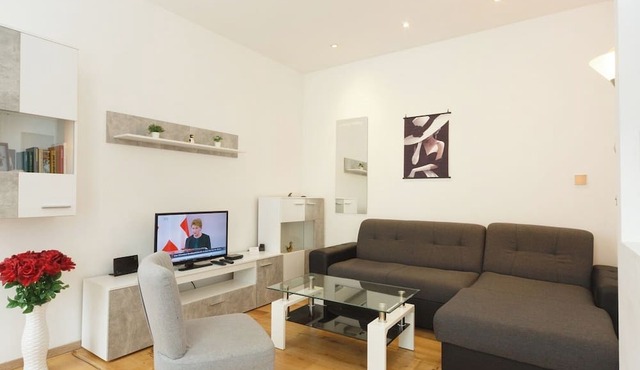 Apartment No. 13 in Vienna near Schönbrunn/Westbahnhof | Keyless Check-In