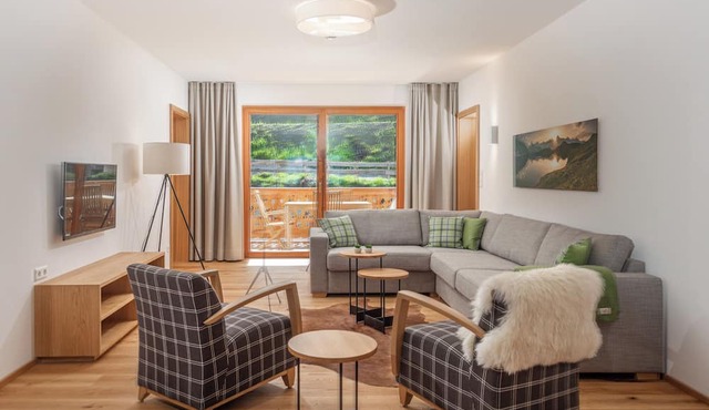 Skylodge Alpine Homes