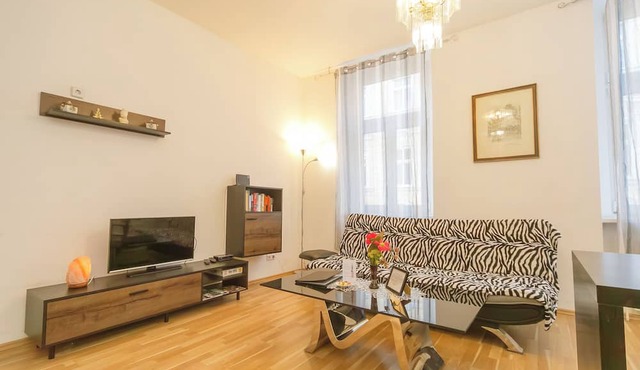 Apartment No. 07 in Vienna near Schönbrunn/Westbahnhof | Keyless Check-In