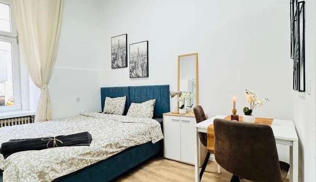 5BR Apt 10min to Matzleinsdorfer