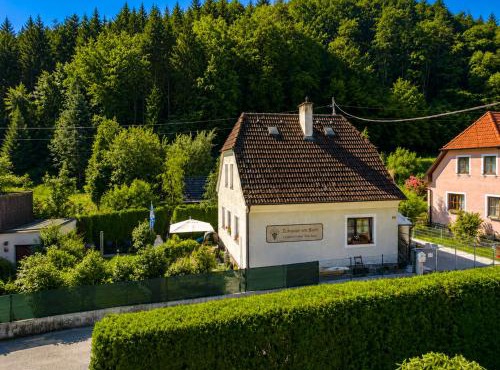 Zuhause am Bach Ruhige Unterkunft für Erholungssuchende am Welterbesteig und Donauradweg