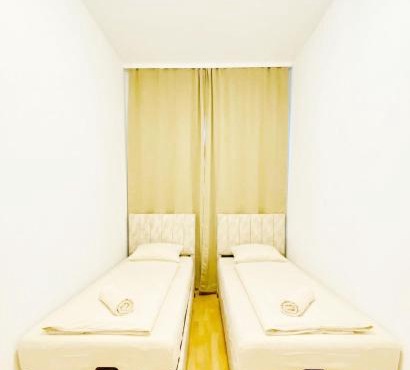 Affordable 5BR Apt, for 11 Guests near Schönbrunn