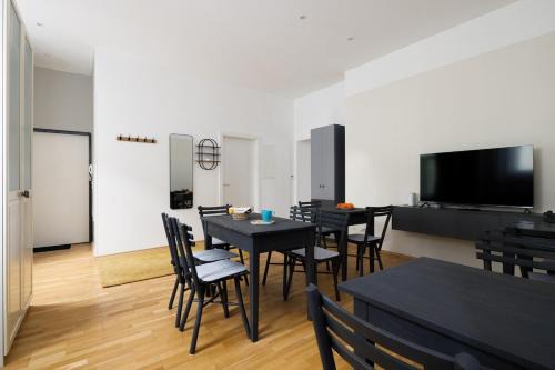 Crown apartments! Urban Loft near Naschmarkt!