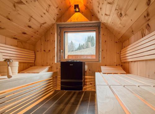 Landhaus Auerling, Chalet am Wald mit Sauna, Kamin & Garten