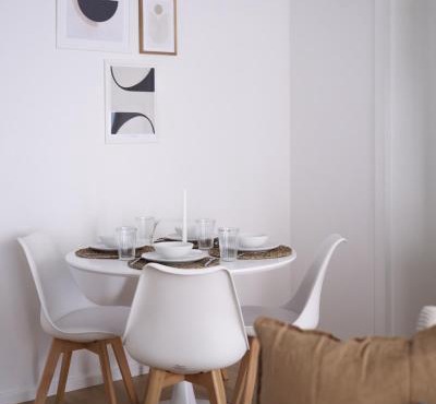 Luxury 2 Bedroom Apartment with Garden