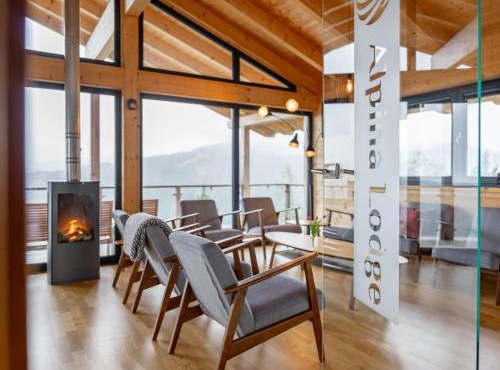 Alpina Lodge