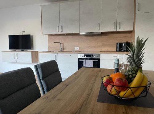 MAVI Apartment ZILLERTAL - nähe Badesee Schlitterer See, Radweg, Achensee, Inntal, Innsbruck & aller BERGBAHNEN im ZILLERTAL