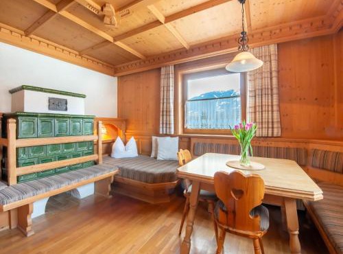 Chalet in Zillertal near Ski Bus Stop