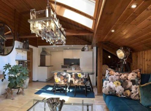 Haus Schmidhuber Ferienwohnung 4 mit Balkon und Bergblick