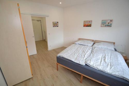 Schönbrunn (03): Sonniges 2-Zimmer Apartment