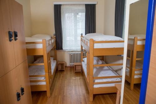 YoHo - International Youth Hostel